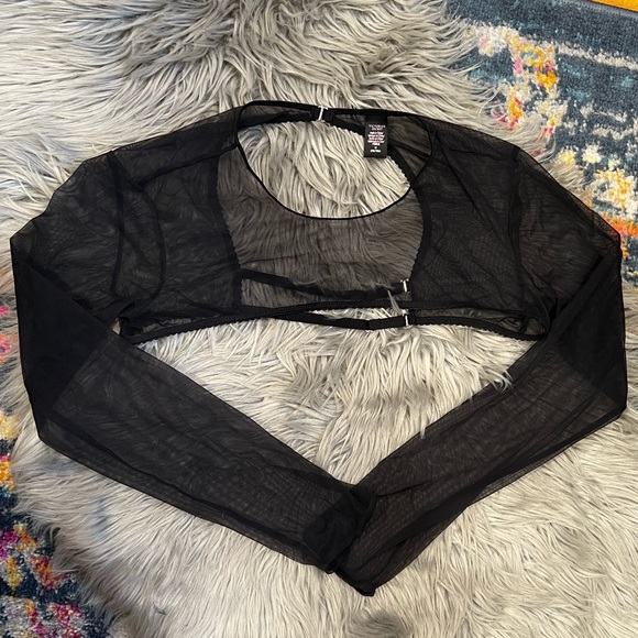 Sheer top - Picture 1 of 3